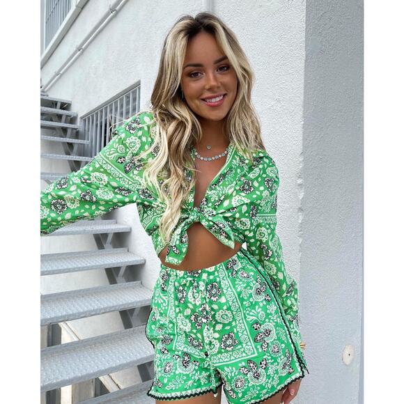 ZARA BLOGGER FAVE!!! High-Waisted Shorts NWT - Picture 12 of 16